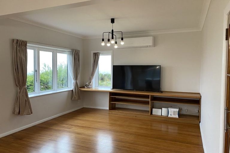 Photo of property in 11 Truscott Avenue, Johnsonville, Wellington, 6037