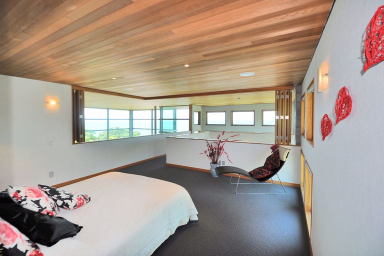 Photo of property in 116 Lax Crescent, Leigh, 0985