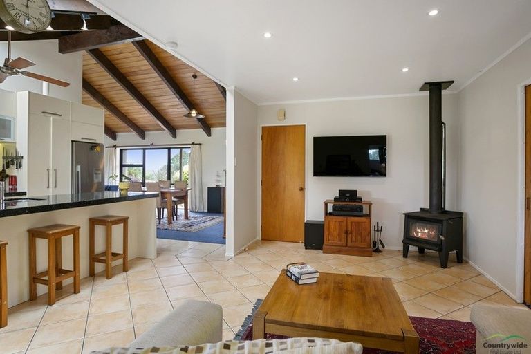 Photo of property in 18 Philip Street, Putaruru, 3411