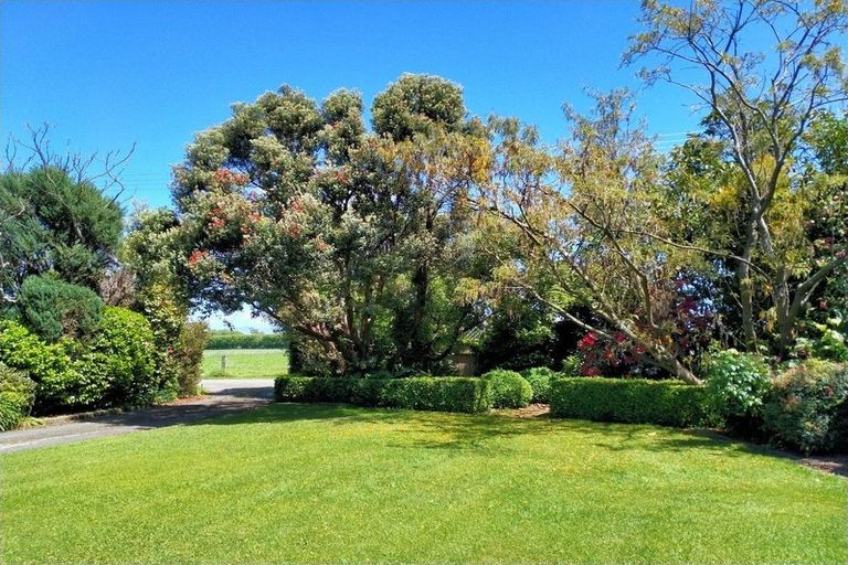 Photo of property in 233 Aorangi Road, Aorangi, Feilding, 4775