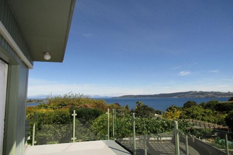 Photo of property in 61 Kurupae Road, Hilltop, Taupo, 3330