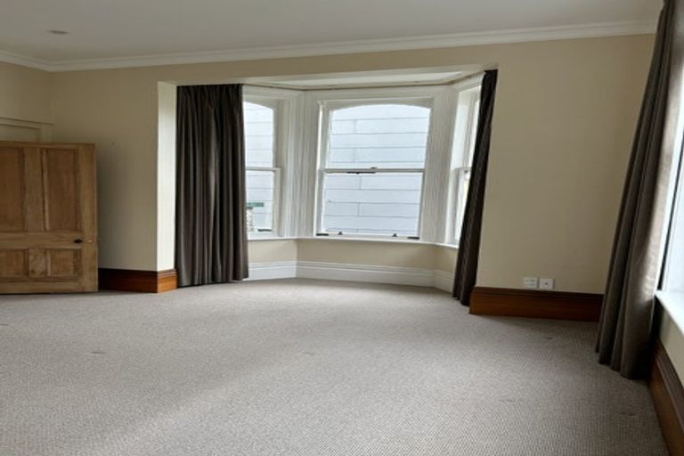 Photo of property in 107 Pirie Street, Mount Victoria, Wellington, 6011