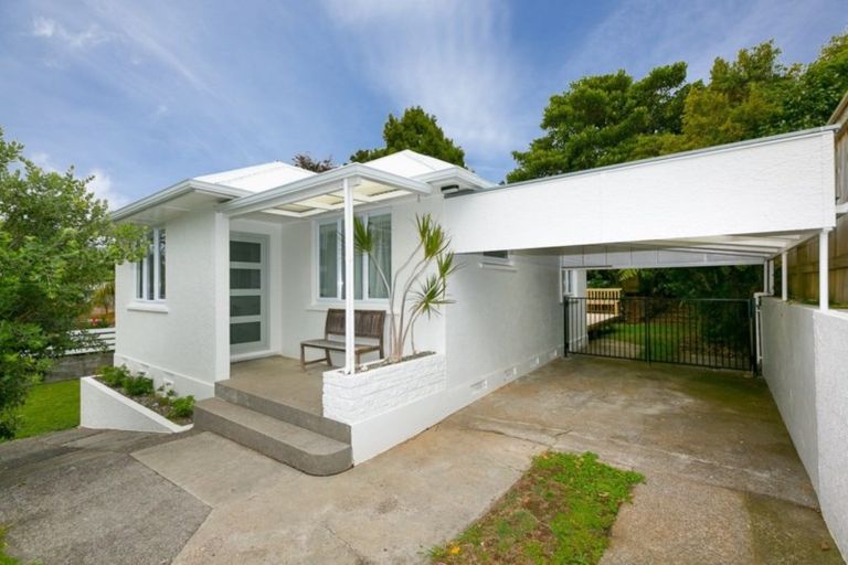Photo of property in 7 Raniera Street, Glen Avon, New Plymouth, 4312