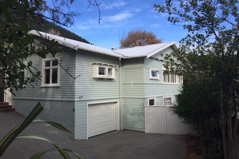 Photo of property in 4 Endeavour Street, Nelson South, Nelson, 7010
