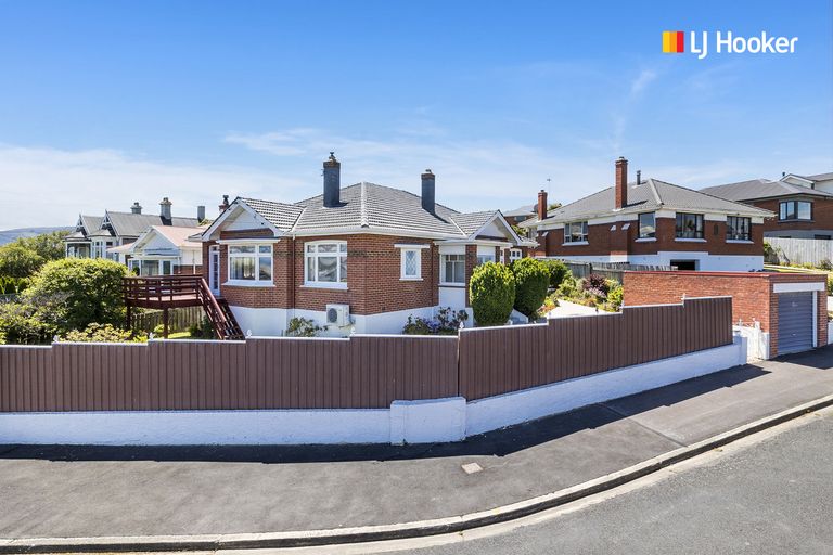 Photo of property in 1 Spencer Street, Andersons Bay, Dunedin, 9013