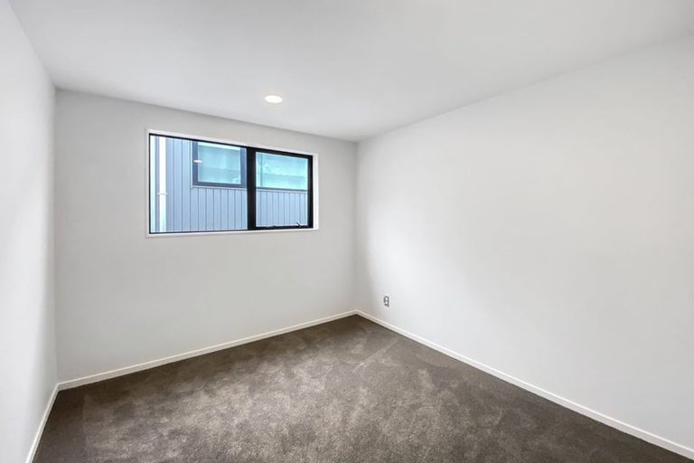 Photo of property in 3a Frontier Lane, Flat Bush, Auckland, 2019