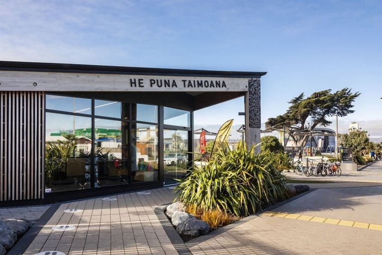 Photo of property in 163a Marine Parade, New Brighton, Christchurch, 8083