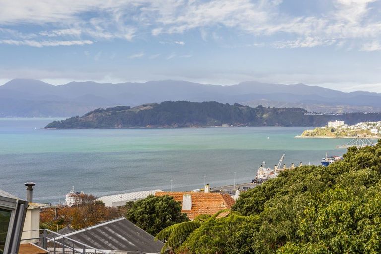Photo of property in 11 Wade Street, Wadestown, Wellington, 6012