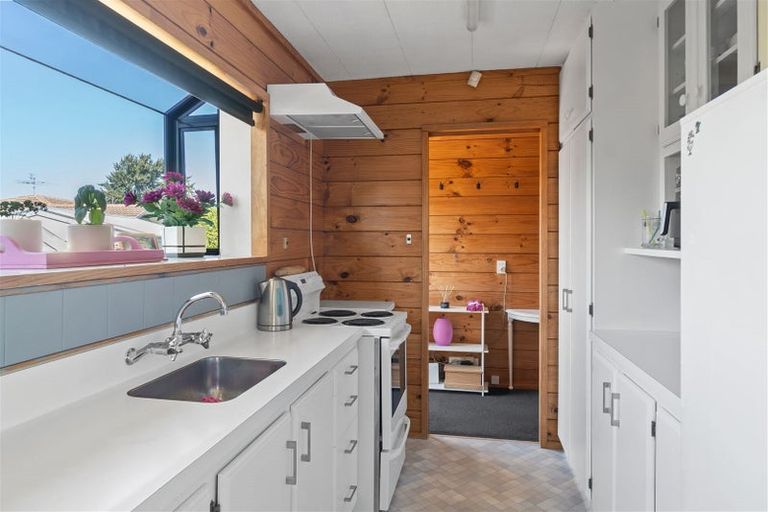 Photo of property in 4 Zenith Place, Hei Hei, Christchurch, 8042