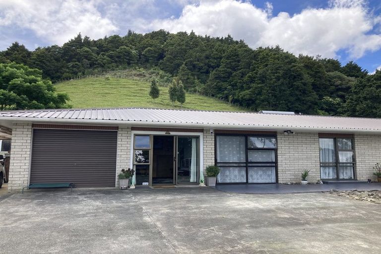 Photo of property in 38 Puketotara Road, Glenbervie, Whangarei, 0173