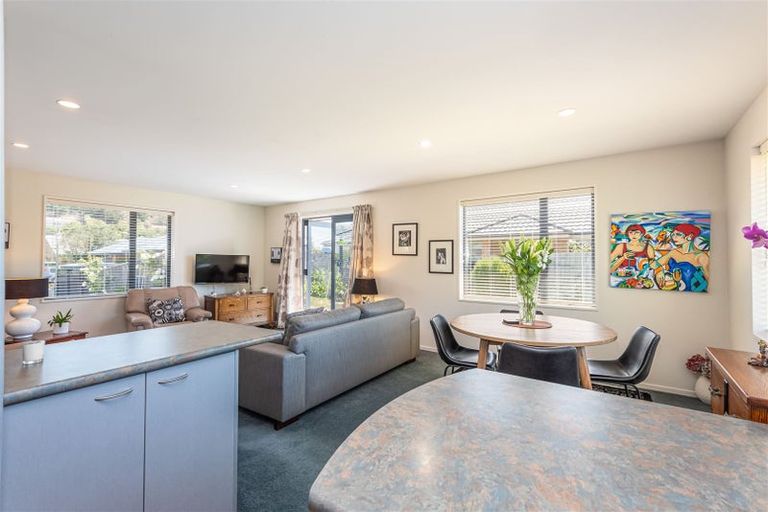 Photo of property in 19 Hamlet Lane, Heathcote Valley, Christchurch, 8022