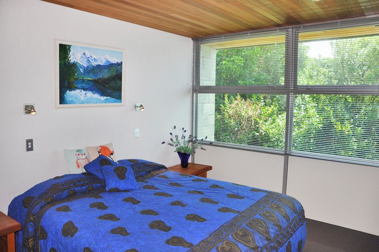 Photo of property in 116 Lax Crescent, Leigh, 0985