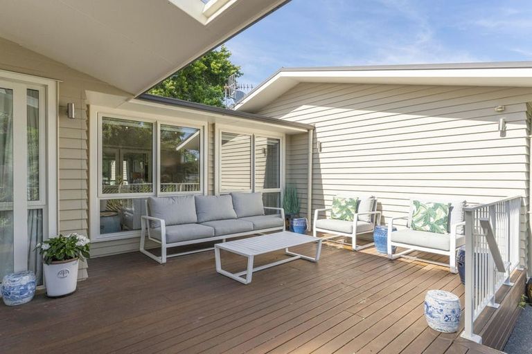 Photo of property in 12 Kurupae Road, Hilltop, Taupo, 3330