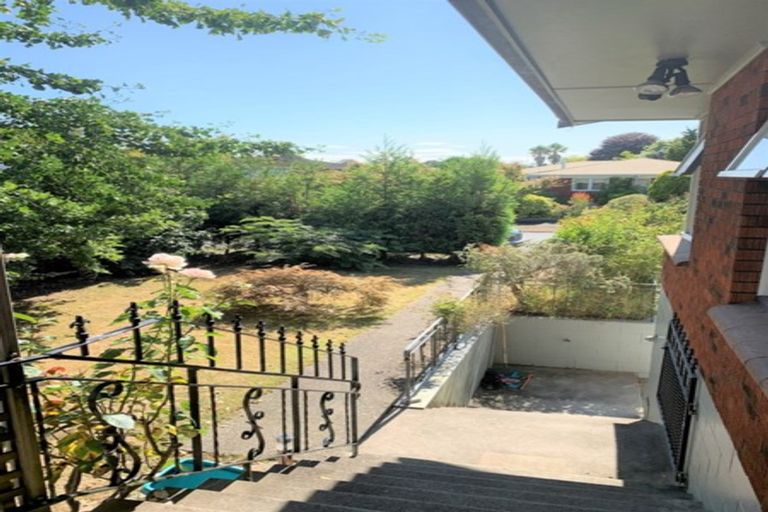 Photo of property in 31 Kensington Place, Fairfield, Hamilton, 3214