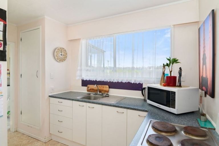 Photo of property in 50 Turner Drive, Western Heights, Rotorua, 3015