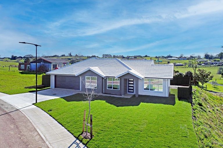 Photo of property in 4 Rongopai Close, Te Kauwhata, 3710