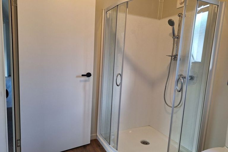 Photo of property in 6-6a Davis Grove, Wainuiomata, Lower Hutt, 5014