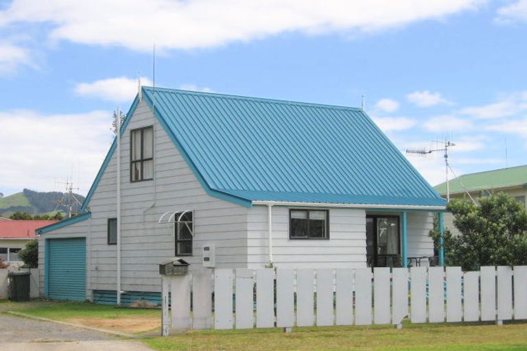 Photo of property in 76b Seaforth Road, Waihi Beach, 3611