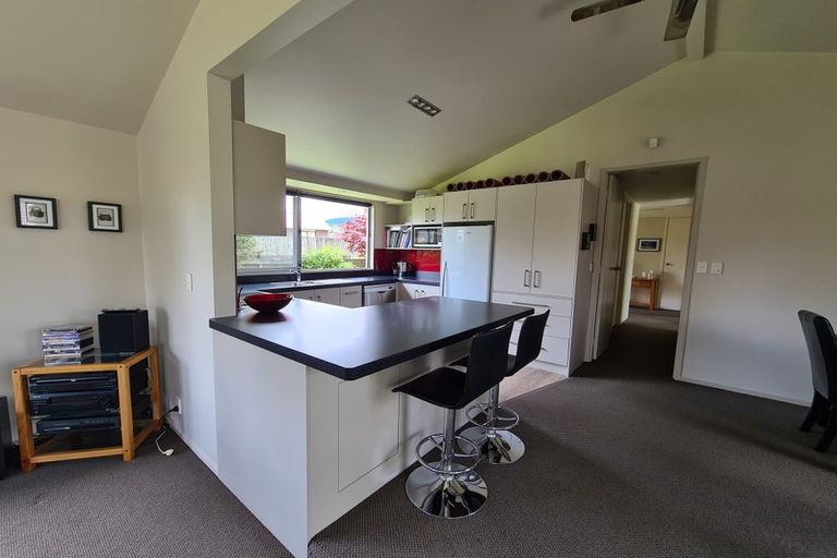 Photo of property in 37 Basley Road, Owhata, Rotorua, 3010