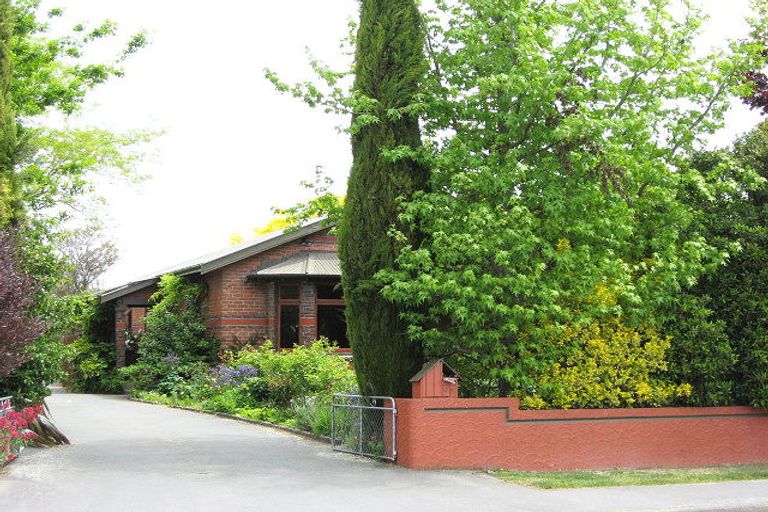 Photo of property in 65 Ayers Street, Rangiora, 7400