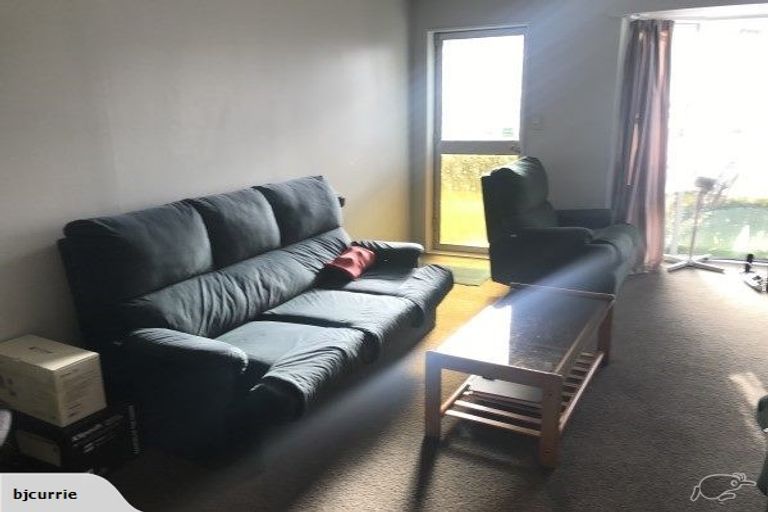 Photo of property in 718d Pioneer Highway, Takaro, Palmerston North, 4412