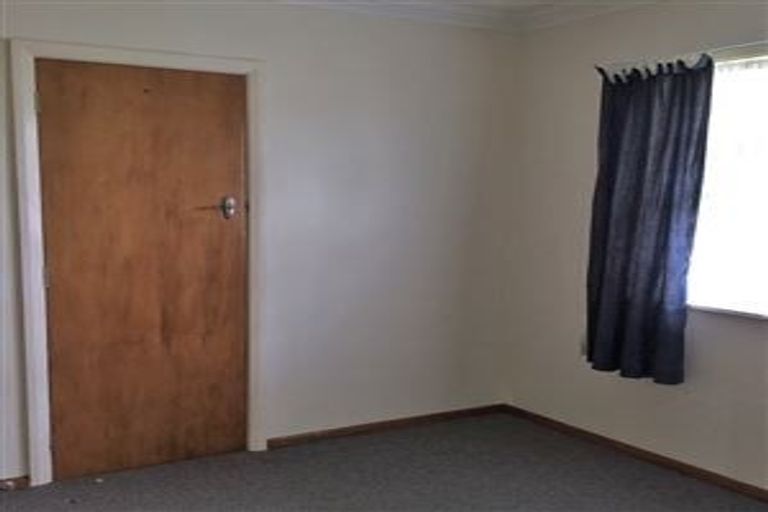 Photo of property in 38 Highbury Drive, Levin, 5510