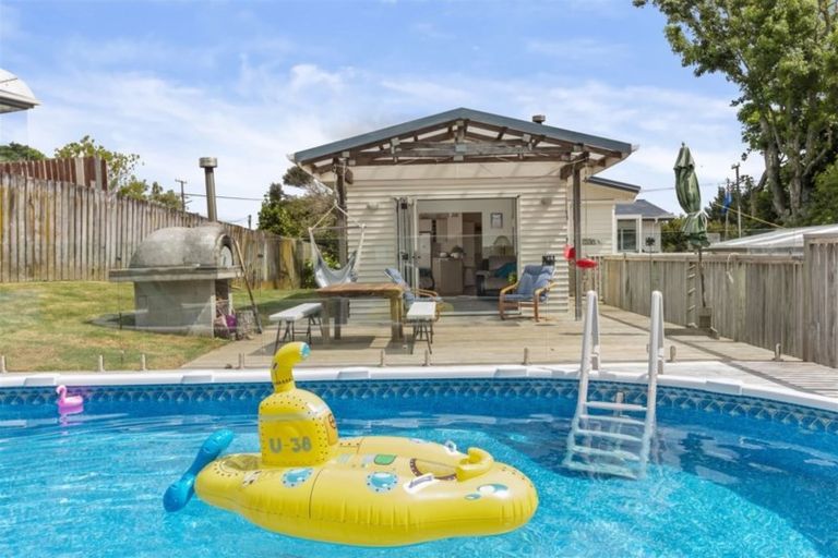 Photo of property in 71 Karaka Road, Beachlands, Auckland, 2018