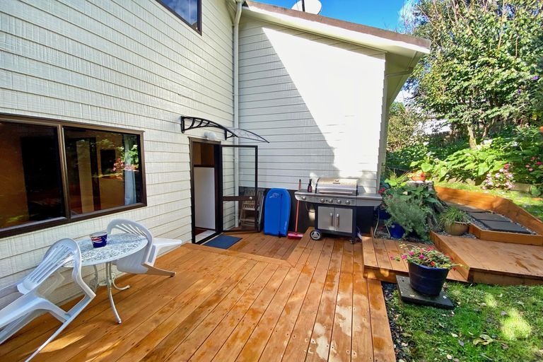 Photo of property in 9 Woodlands Avenue, Snells Beach, 0920