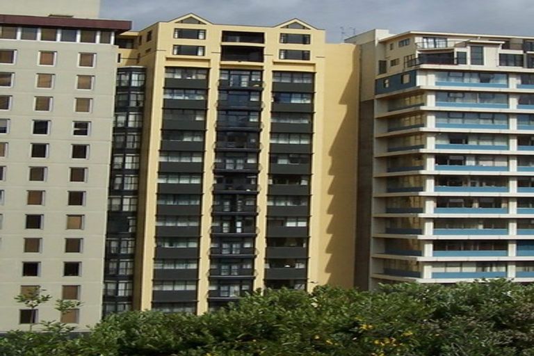 Photo of property in Terrace Garden Apartments, 6d/120 The Terrace, Wellington Central, Wellington, 6011