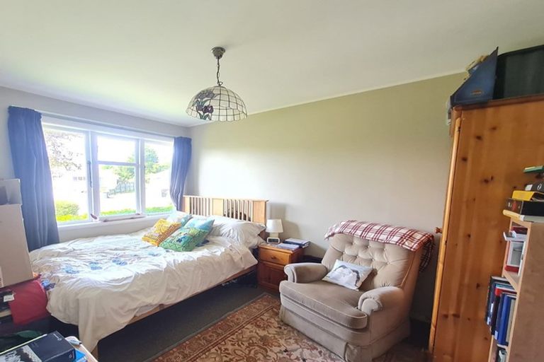 Photo of property in 6 Nyton Place, Bryndwr, Christchurch, 8053