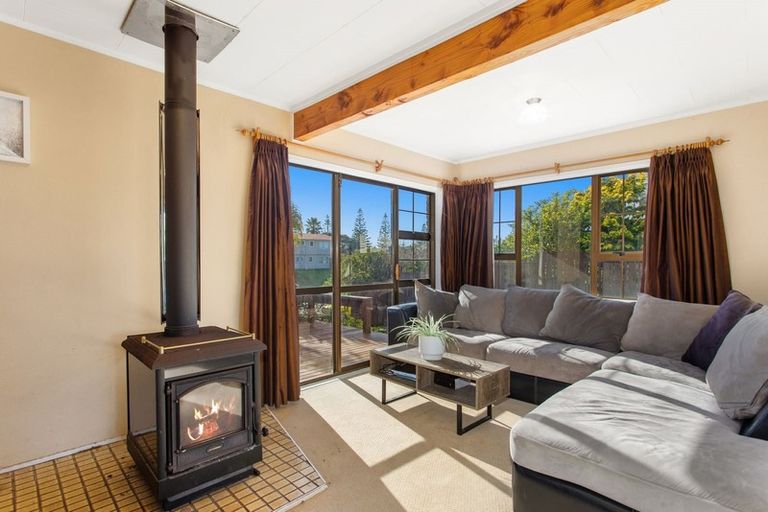 Photo of property in 4 Hoterini Street, Ohope, 3121