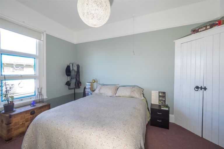 Photo of property in 132 Mcmurdo Street, Tinwald, Ashburton, 7700