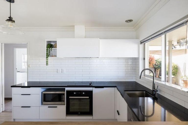 Photo of property in 6 Domain View Lane, Frankton, Hamilton, 3204