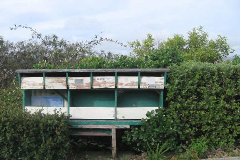 Photo of property in 62 Mana View Road, Paremata, Porirua, 5026