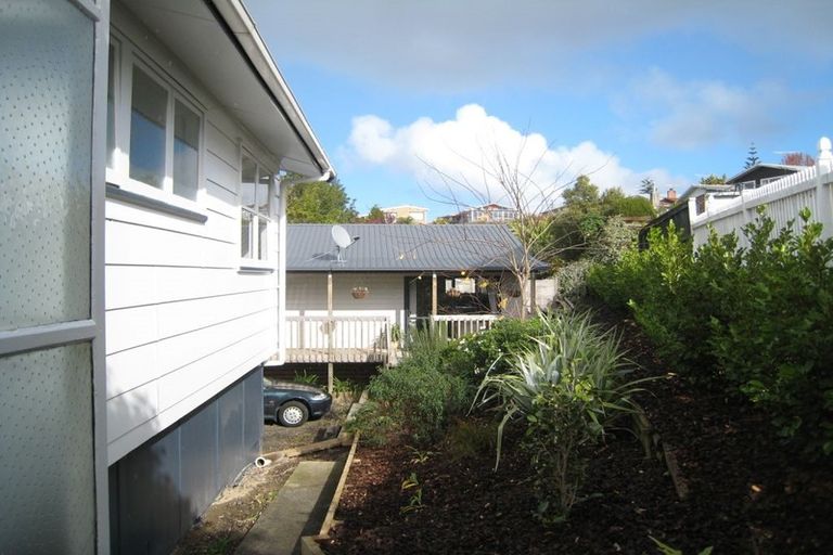 Photo of property in 17 Keegan Drive, Massey, Auckland, 0614