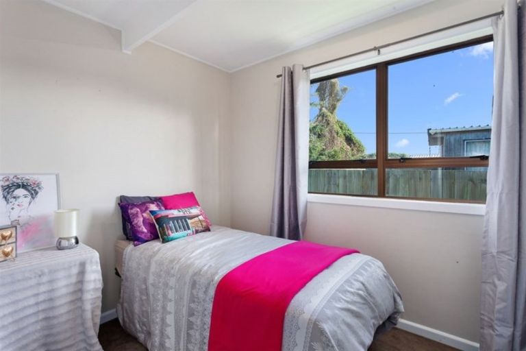 Photo of property in 2 Nikau Place, Edgecumbe, 3120