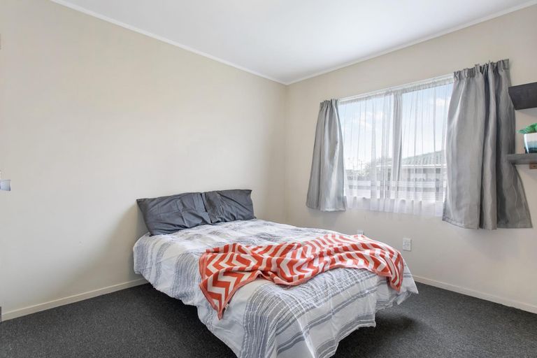 Photo of property in 2/11 Avis Avenue, Papatoetoe, Auckland, 2025