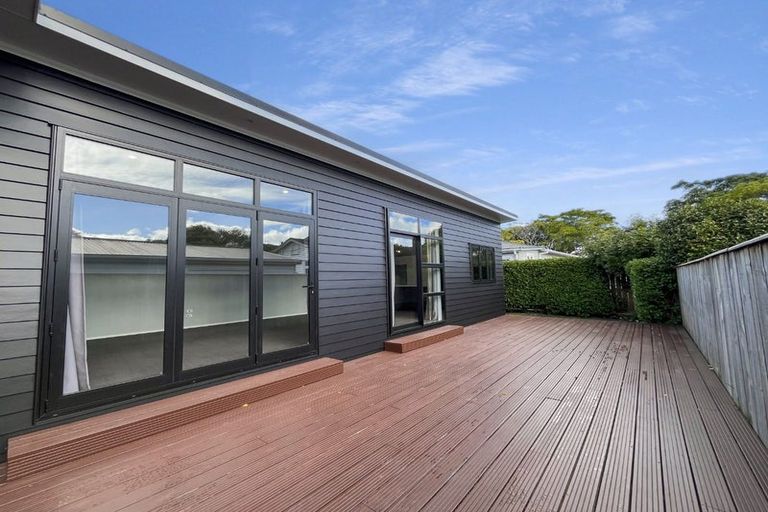 Photo of property in 30a Alfred Street, Roslyn, Palmerston North, 4414