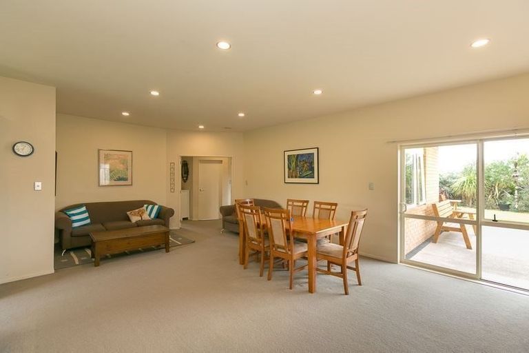 Photo of property in 51 Penrod Drive, Bell Block, New Plymouth, 4312