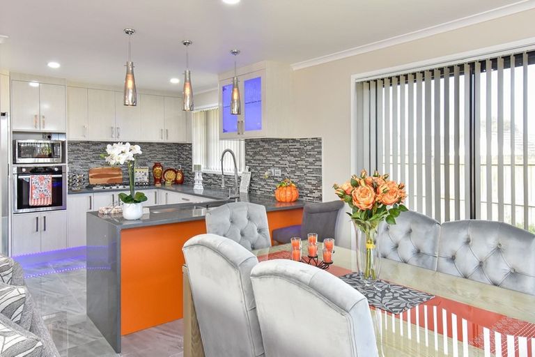 Photo of property in 46 Cyclamen Road, Mangere, Auckland, 2022