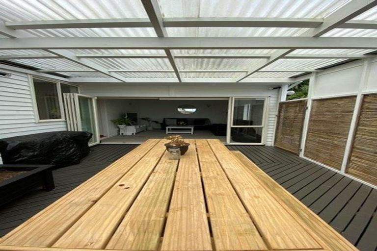Photo of property in 14 Tirotai Crescent, Westmere, Auckland, 1022
