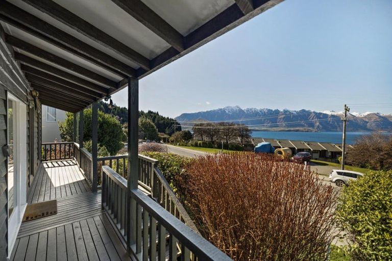Photo of property in 136 Fernhill Road, Fernhill, Queenstown, 9300