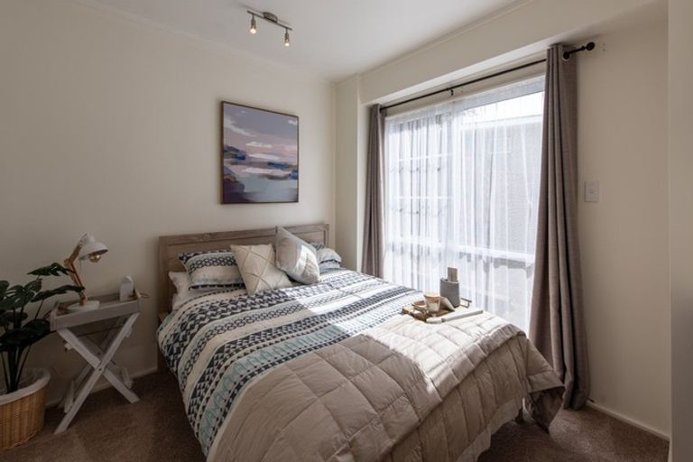 Photo of property in 36 Hua Street, Bell Block, New Plymouth, 4312