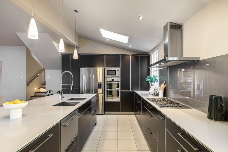 Photo of property in 16 Calliope Road, Devonport, Auckland, 0624