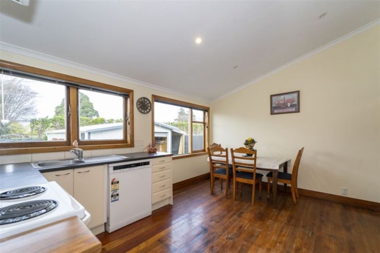 Photo of property in 64 Raglan Street, Lansdowne, Masterton, 5810