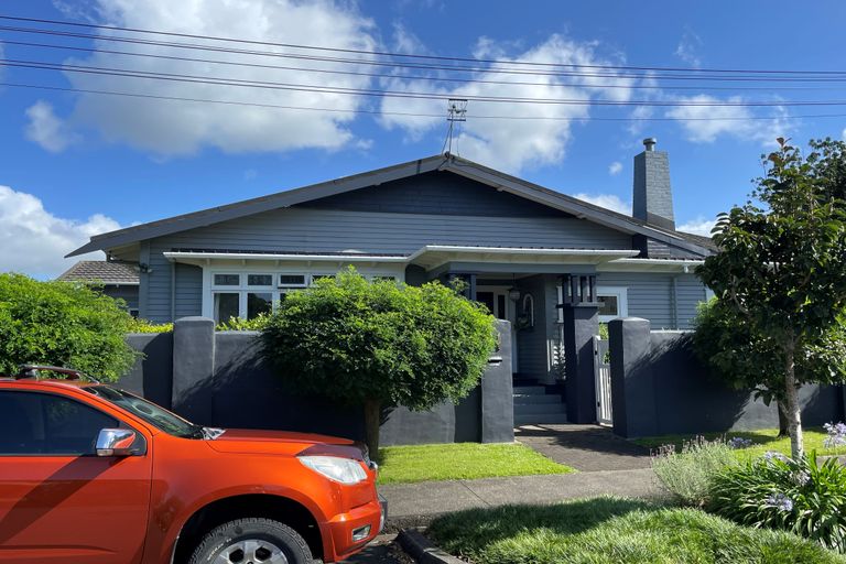 Photo of property in 11 Apirana Avenue, Regent, Whangarei, 0112