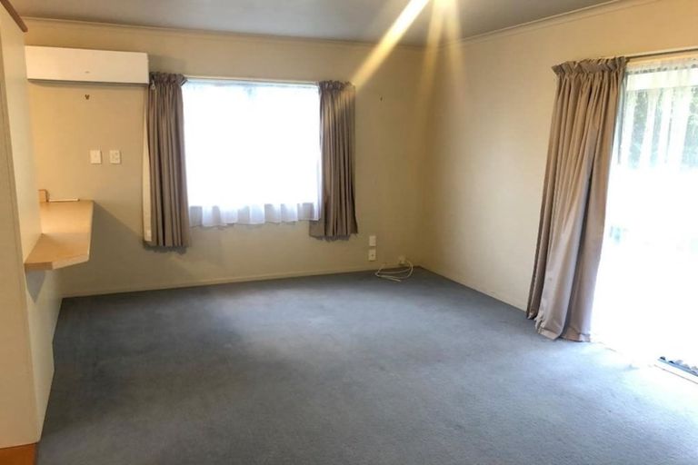 Photo of property in 5 Robinson Avenue, Holdens Bay, Rotorua, 3010