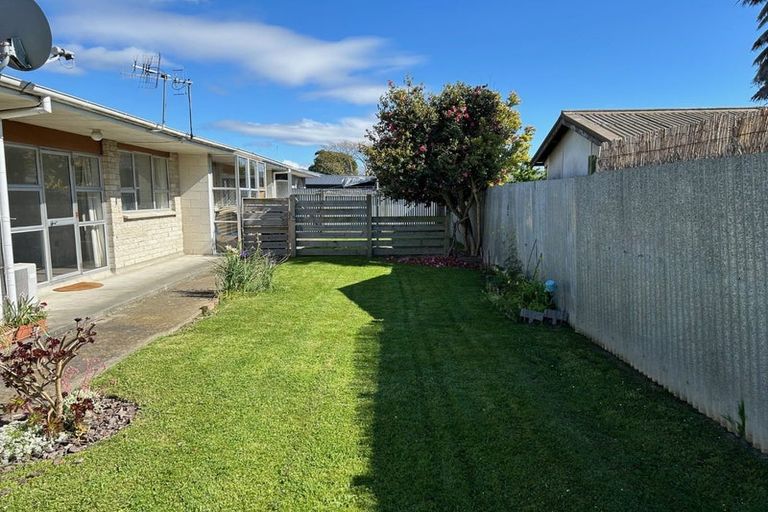 Photo of property in 3/202 Warwick Road, Mayfair, Hastings, 4122