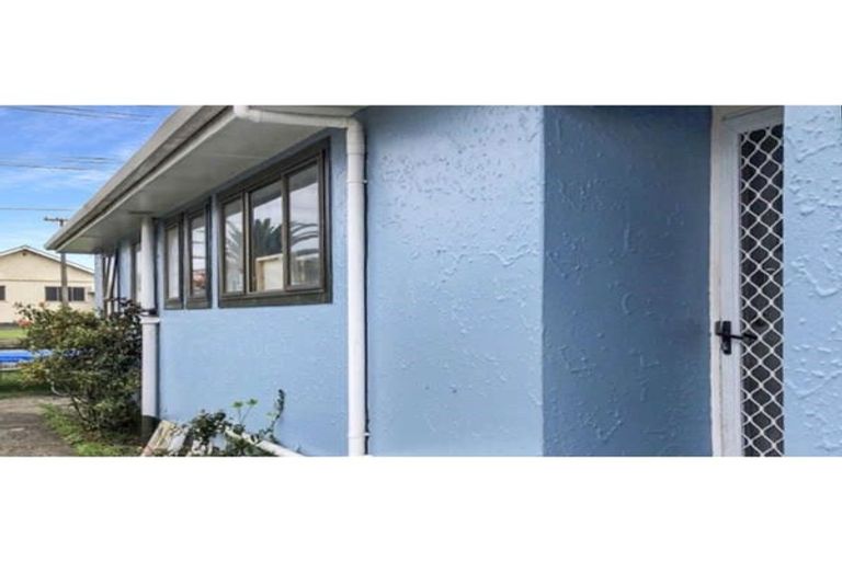 Photo of property in 64 Puriri Street, Gonville, Whanganui, 4501