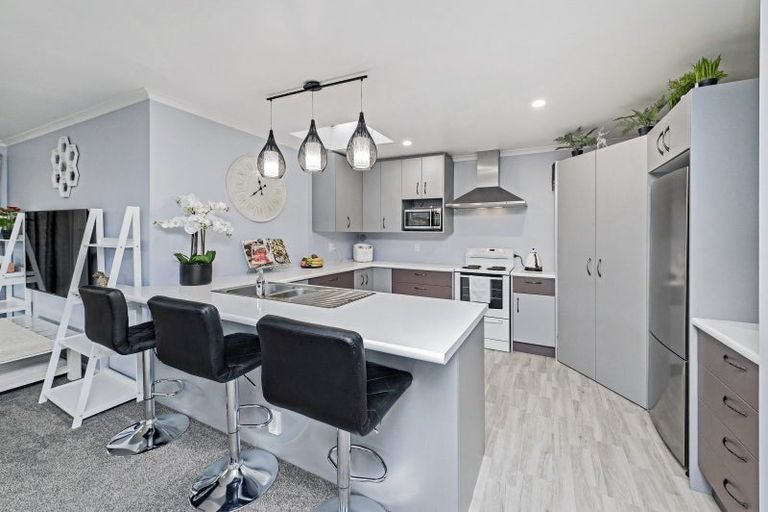 Photo of property in 62 North Terrace, Darfield, 7510